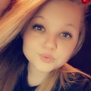 Meet your Posher, Amberly